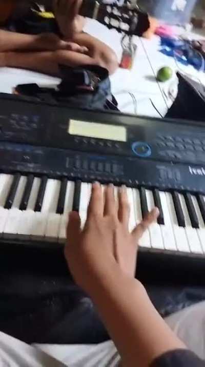 Jellyfish jam live