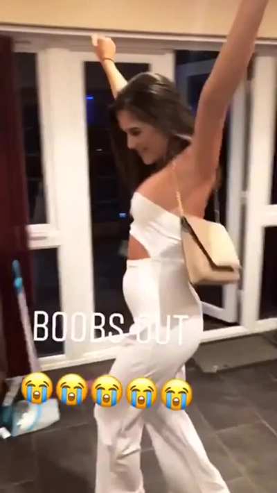 &lsquo;Accidental&rsquo; Boobs Flashed