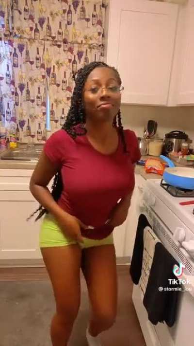 Cooking dance break