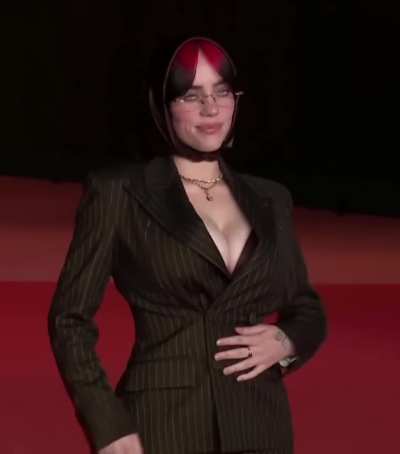 She's so fine