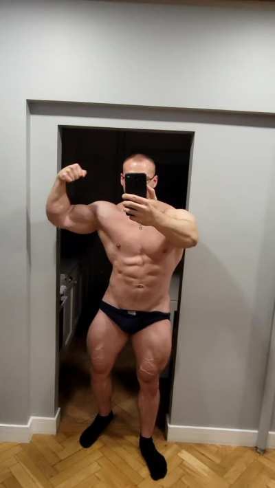Night Flexing[M]