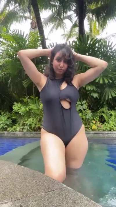 Sumreen Sandhu