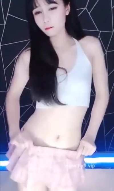 虎牙白菜妹妹