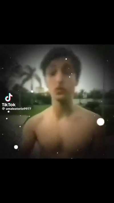 👽