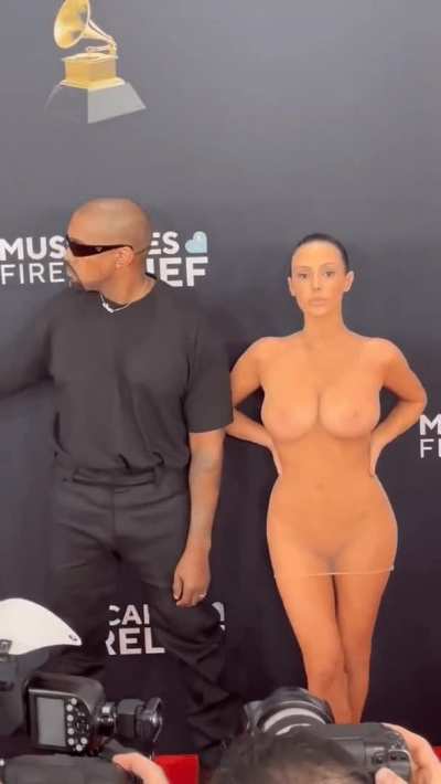 Bianca Censori