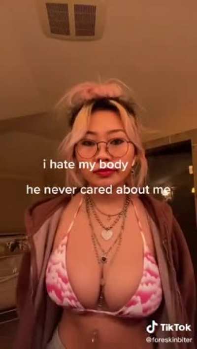More busty Asian TikTokThots
