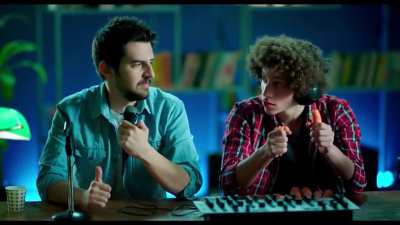 Pandanın magnuma ayar verdiği reklam( bu yasak değil dimi?)