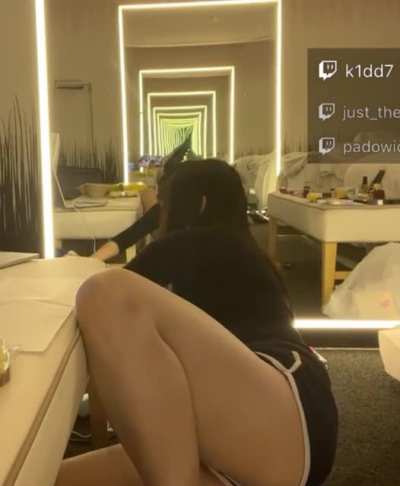 Aria hotel stream