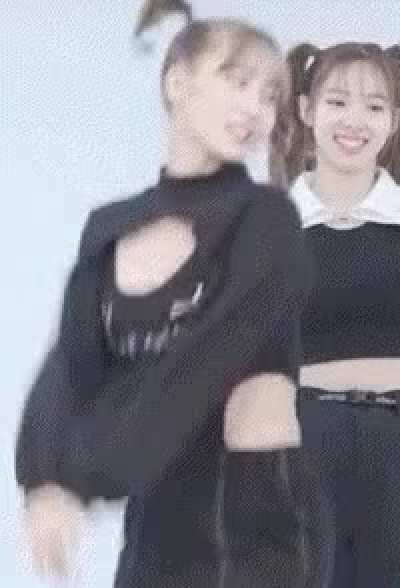 MOMO
