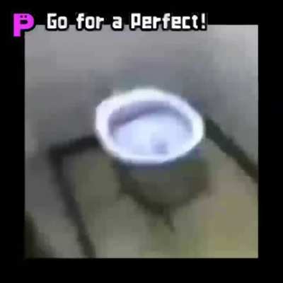 Rythm Toilet