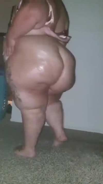 SSBBW Dee Martinez