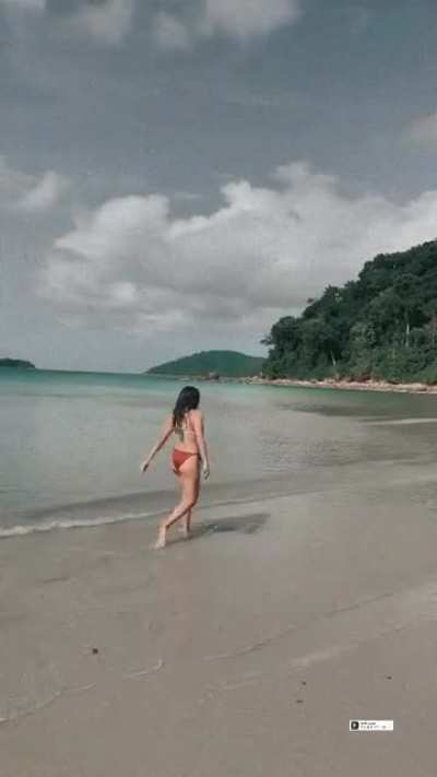 Ina Feleo