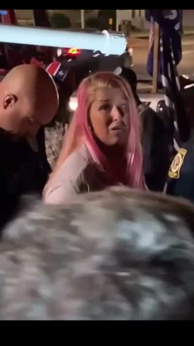 MAGA minion gets arrested after making threats, and starts crying: "I wAs jUsT pLaYiNg oFfiCeR"