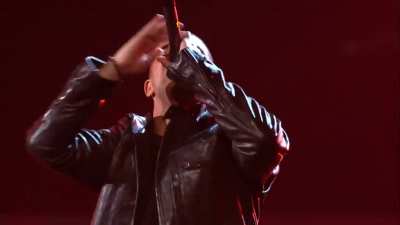 Drake w/ Lil Wayne &amp;amp; Eminem - Drop The World &amp;amp; Forever (High Quality)