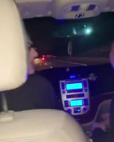Somebody get this girl some fucking Wingstop