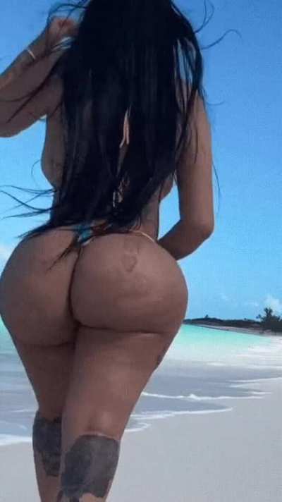 bolted beach