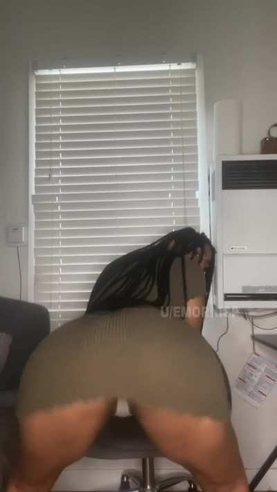 Let me throw this ass back on you ?