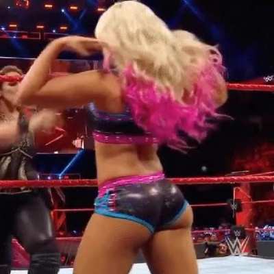 Booty Queen