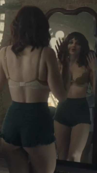 Olivia Rose Keegan