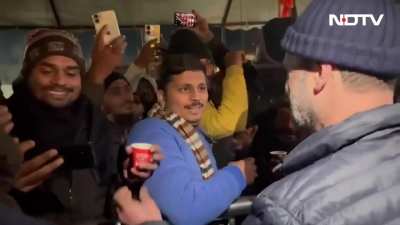Rahul Gandhi Serves Tea to Pilgrims at Kedarnath Temple