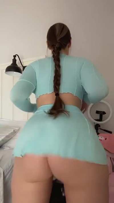 if you had to pick just one, you going with tits or ass