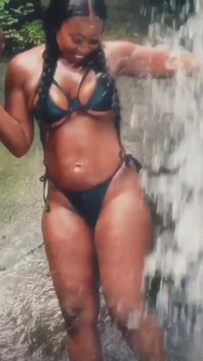 Bianca Bonnie