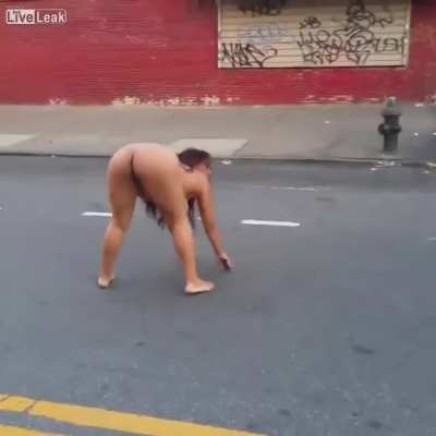 Naked tweaking woman in Bronx rolling around in the street with great commentary
