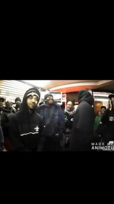 What&rsquo;s your favorite and the and most funniest lines in battle rap ? Don&rsquo;t need to be a room shaker, here&rsquo;s my favorites ones