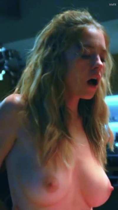 Sydney Sweeney - The Voyeurs (2021) - Riding - Vertical Crop &amp;amp; Smooth Slo-mo