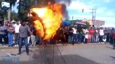 Burnin' ring of fire.