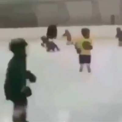 Pelota a ni&ntilde;o 👊😎