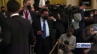 Biden calls Fox News reporter "stupid son of a bitch"