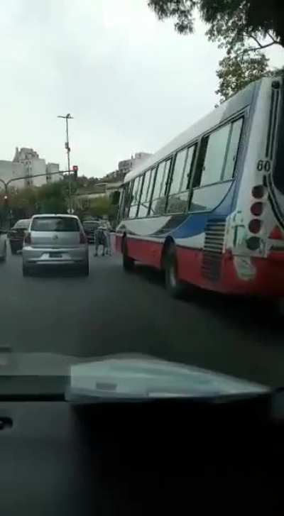 Lo que los medios NO MUESTRAN. No fue espontáneo: Asi llegaron los 