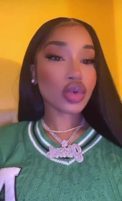 Pretty lips
