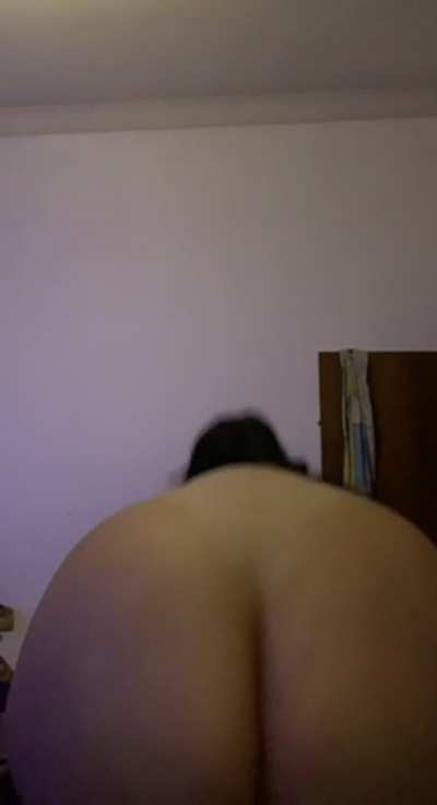 I would love to twerk you on top of your d***