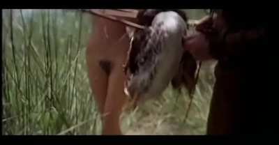 Amparo Muñoz & man - Del amor y de la muerte (ES1977) (2/2) - out of the water