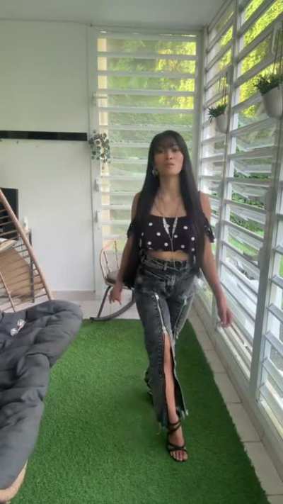 Can you believe this Diesel pants was  2000euros  before!!