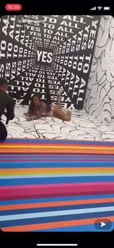 😍