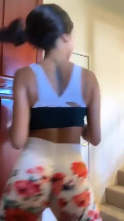 Brittany Renner (@bun<wbr>dleof<wbr>britt<wbr>any)