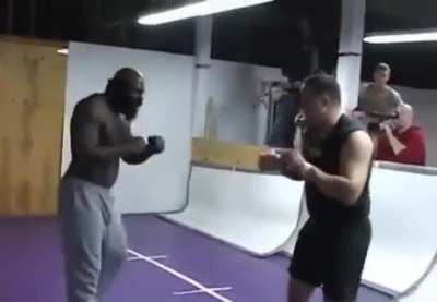 Kimbo Slice vs Police Officer