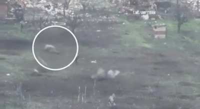Ukrainian perform incredibly accurate indirect fire using a grenade launcher to hit Russian infantry, Bakhmut