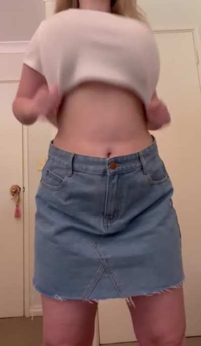 Would you get hard if you saw me in ur class?