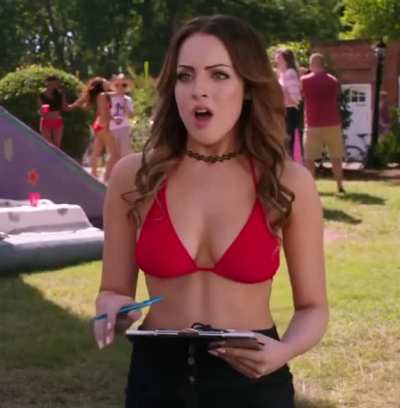 Elizabeth Gillies