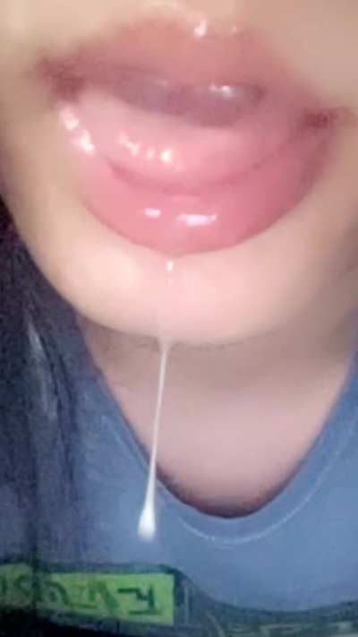 Craving dick in mouth literally so bad 😩