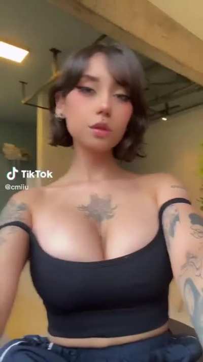 mommy (@cmiiu)