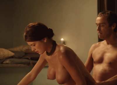 Laura Surrich - Slave Girl Used By Dominus: Spartacus S01E06 (2010)