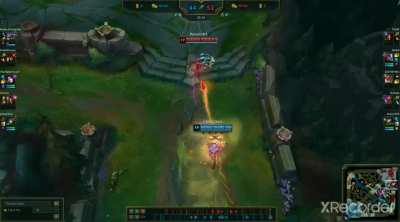 Rekkles, would you try this build? 🤣⬇️