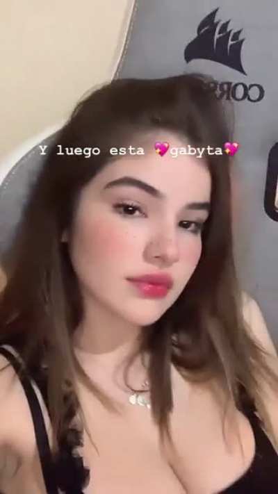 Que nos termine de amamantar a todos en el grupo<wbr>🤩♥️