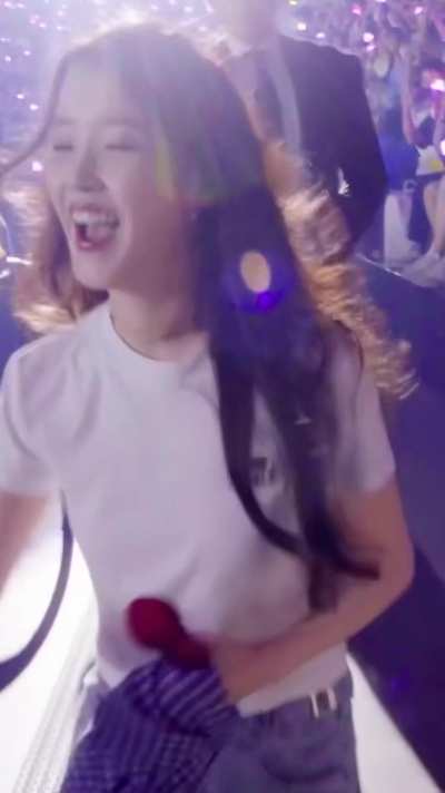IU