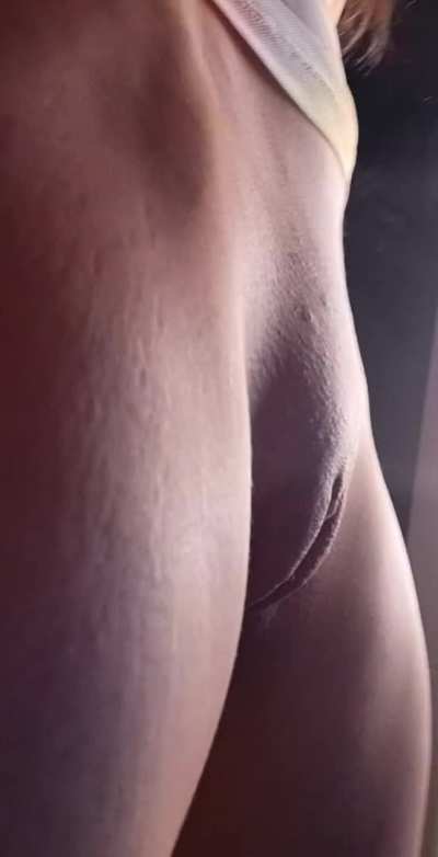 Cum on my mound & tell me I'm a good girl.